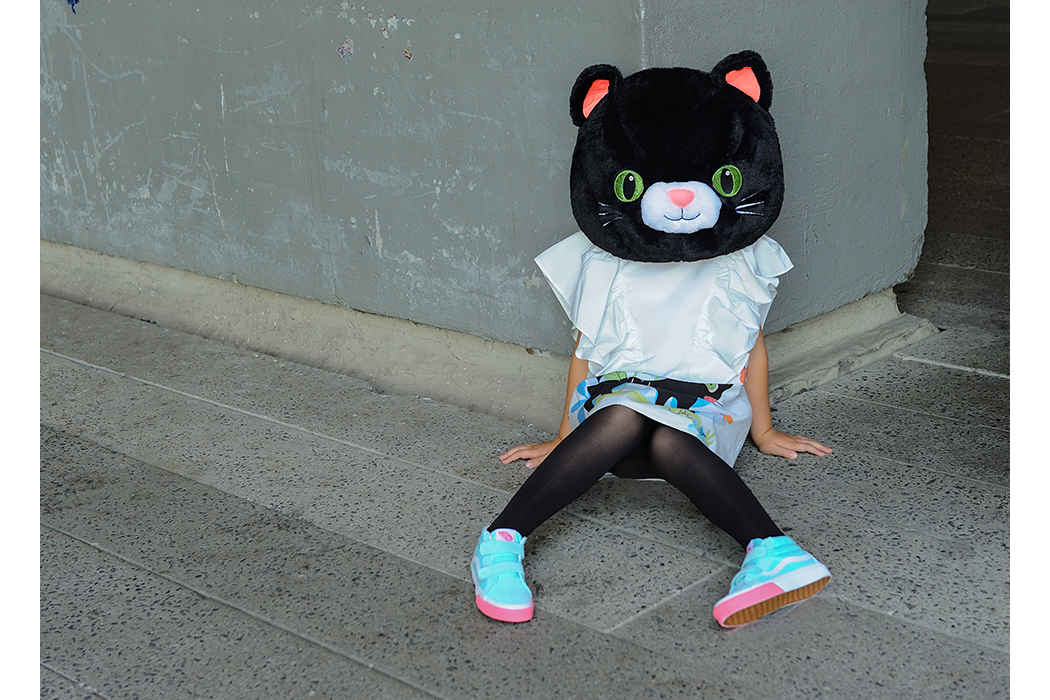 Editorial: Hello Alley Cat