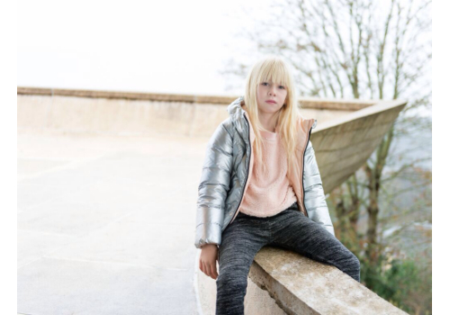 ji busy and the boy lead image